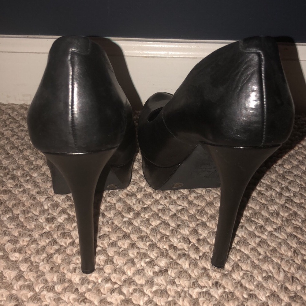 Black Leather Pumps